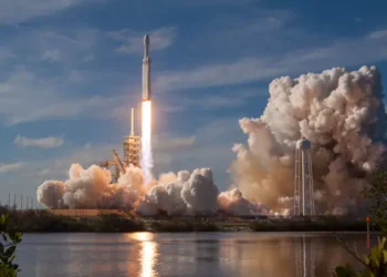 スペースX